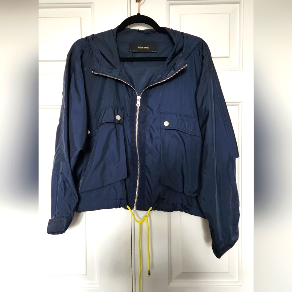 Women Zara Wind Breaker Jacket with Hood. Navy.